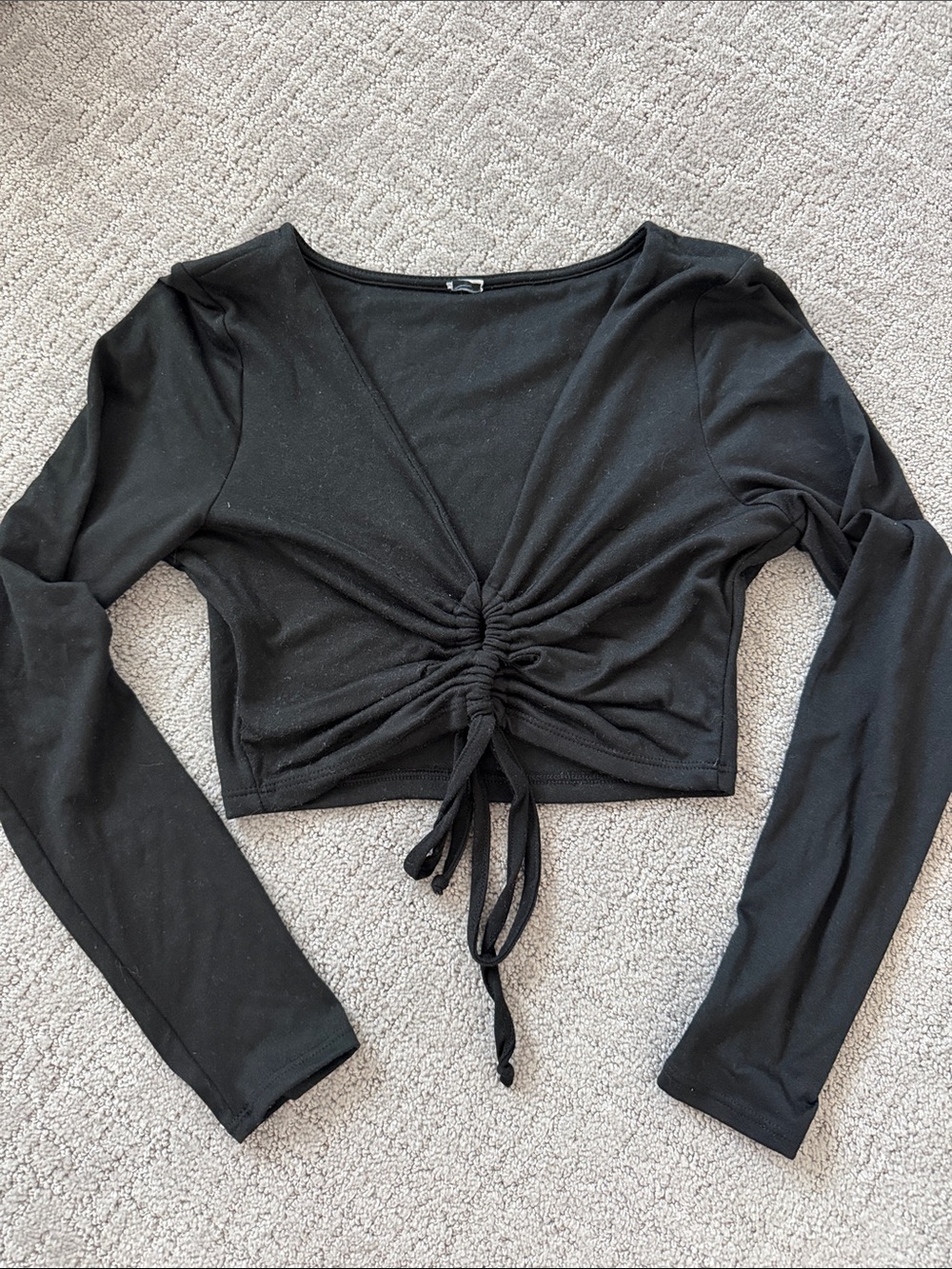 Black Ruched Tie-Front Long Sleeve Crop Top